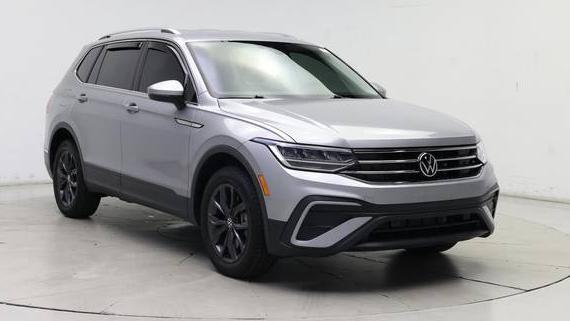 VOLKSWAGEN TIGUAN 4MOTION 2022 3VV2B7AX0NM047624 image